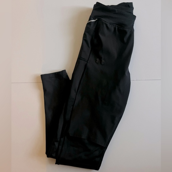 Under Armour Pants - UNDER ARMOUR STORM LINED COLD WEATHER LEGGINGS